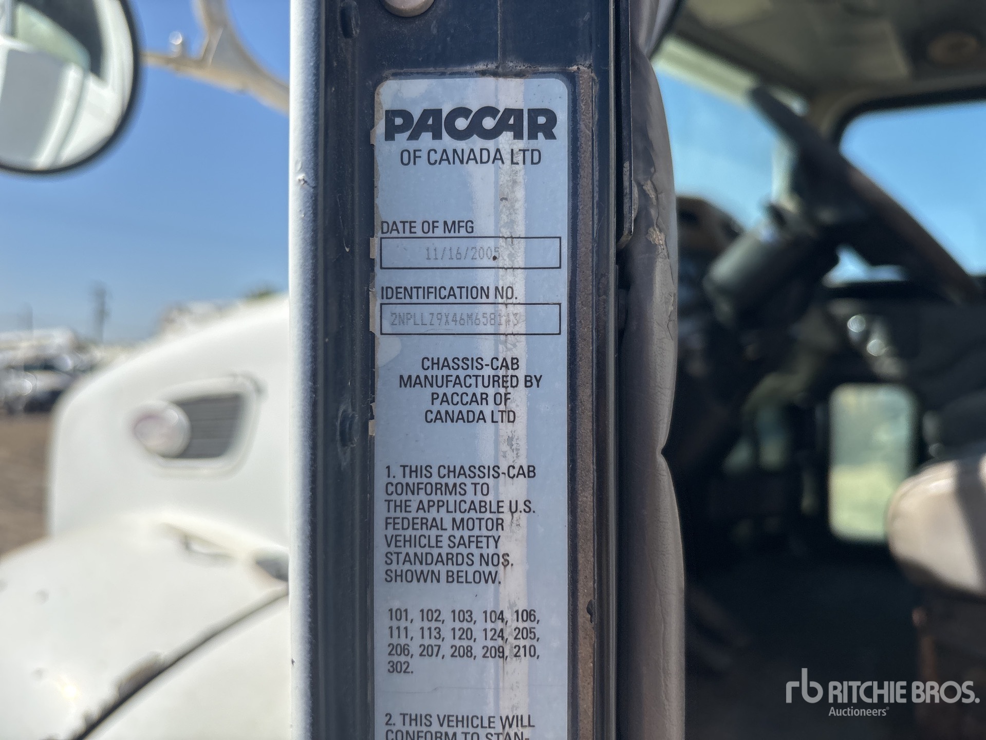 2006 Peterbilt 335