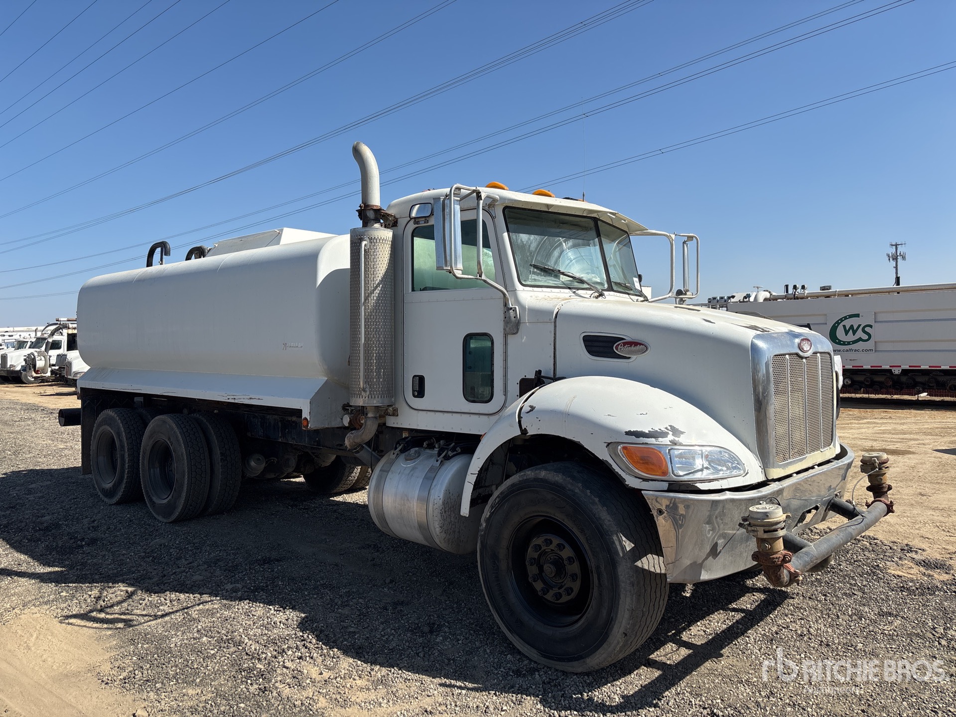 2006 Peterbilt 335