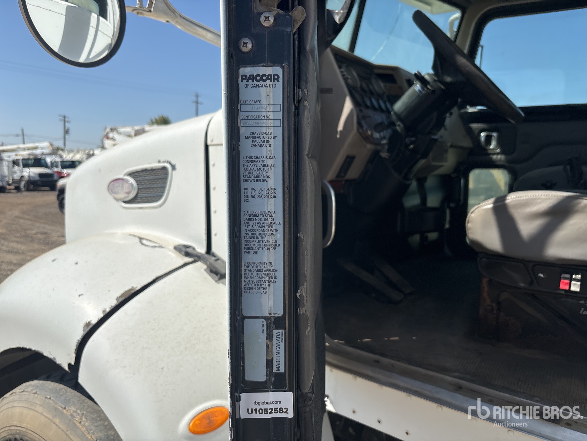 2006 Peterbilt 335