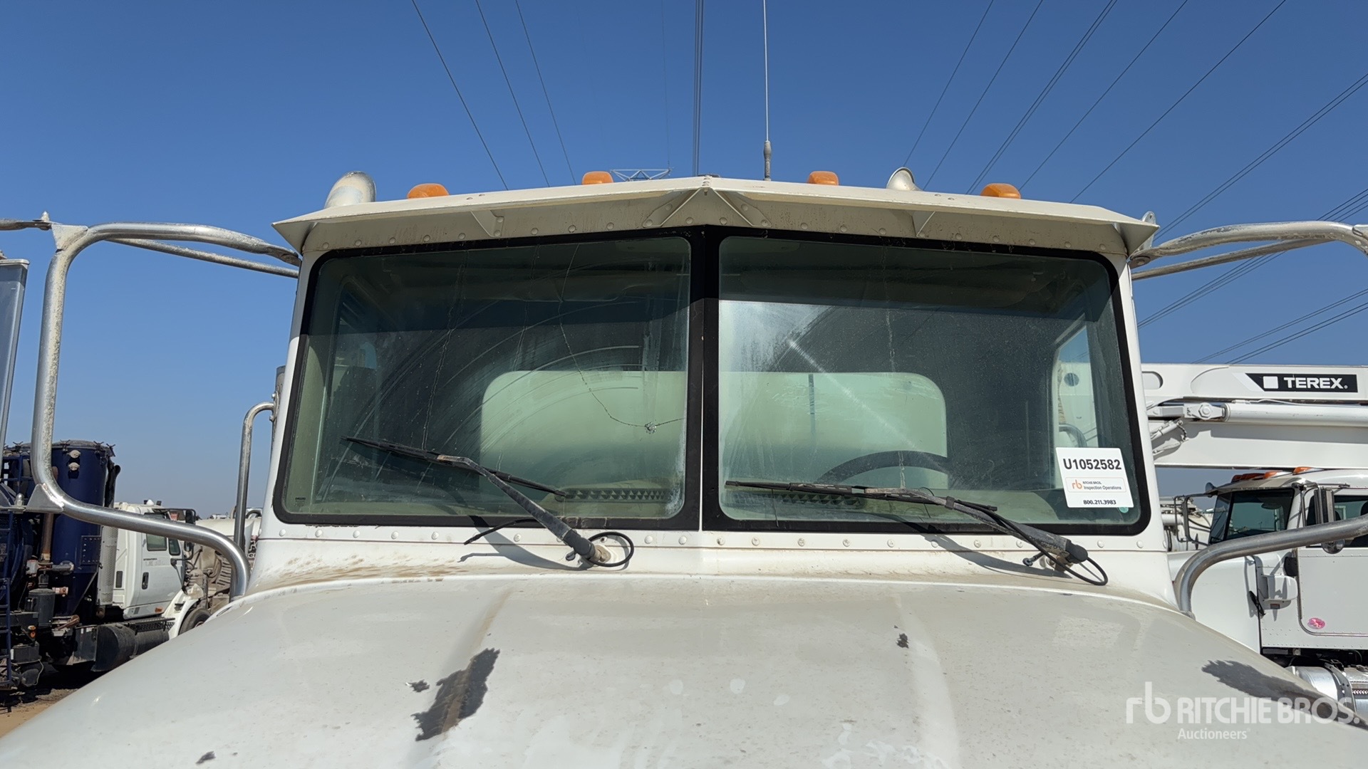 2006 Peterbilt 335