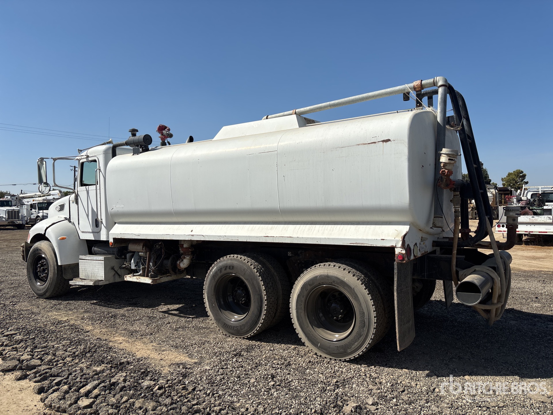 2006 Peterbilt 335