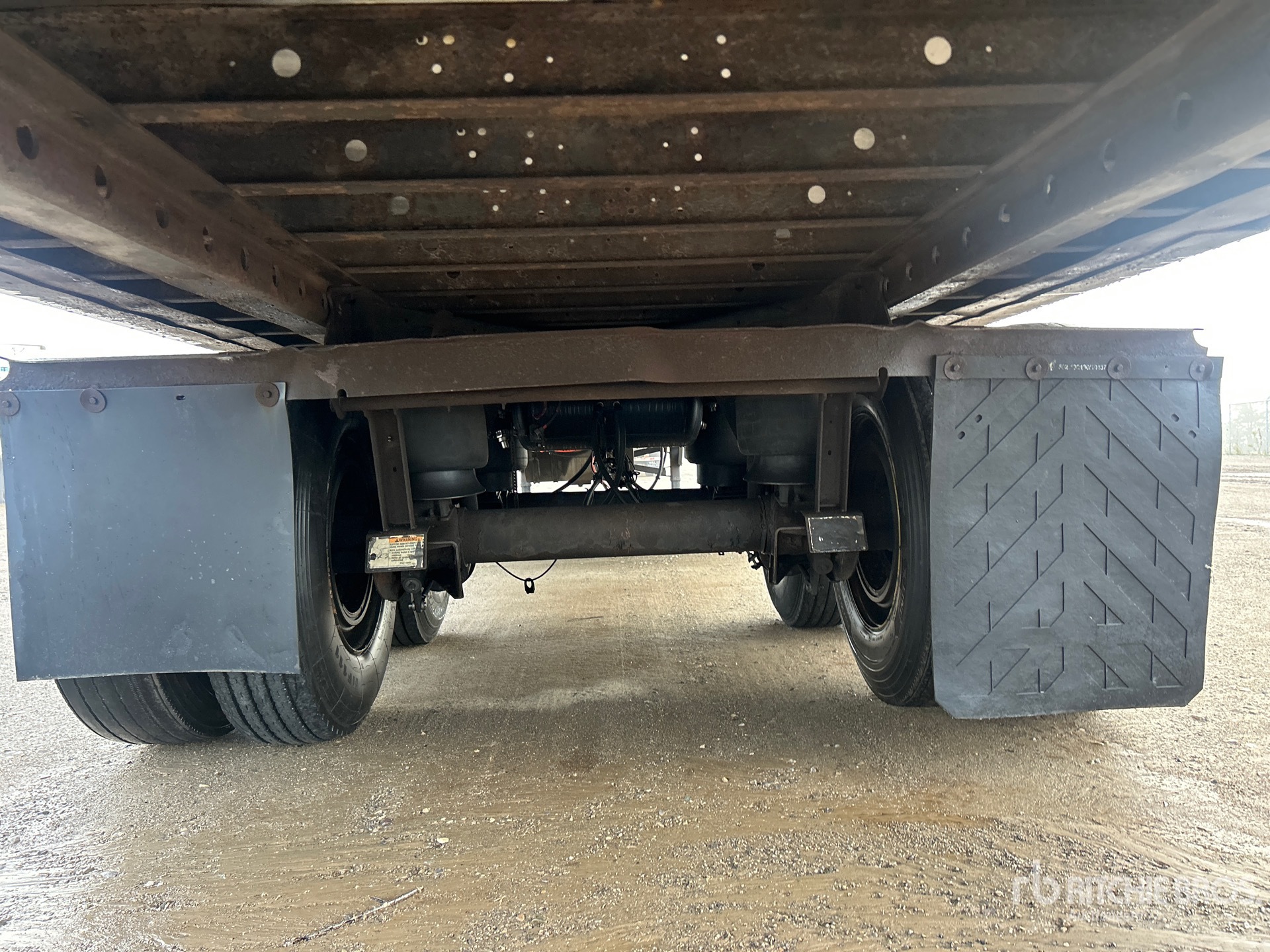 2014 Utility 53 FT T/A