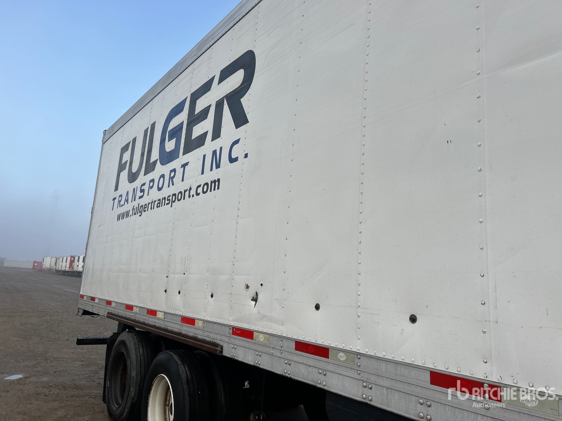 2014 Utility 53 FT T/A