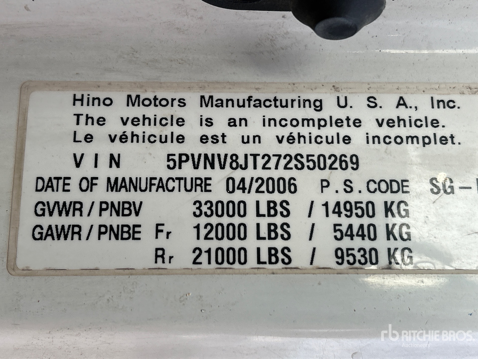 2007 Hino 338