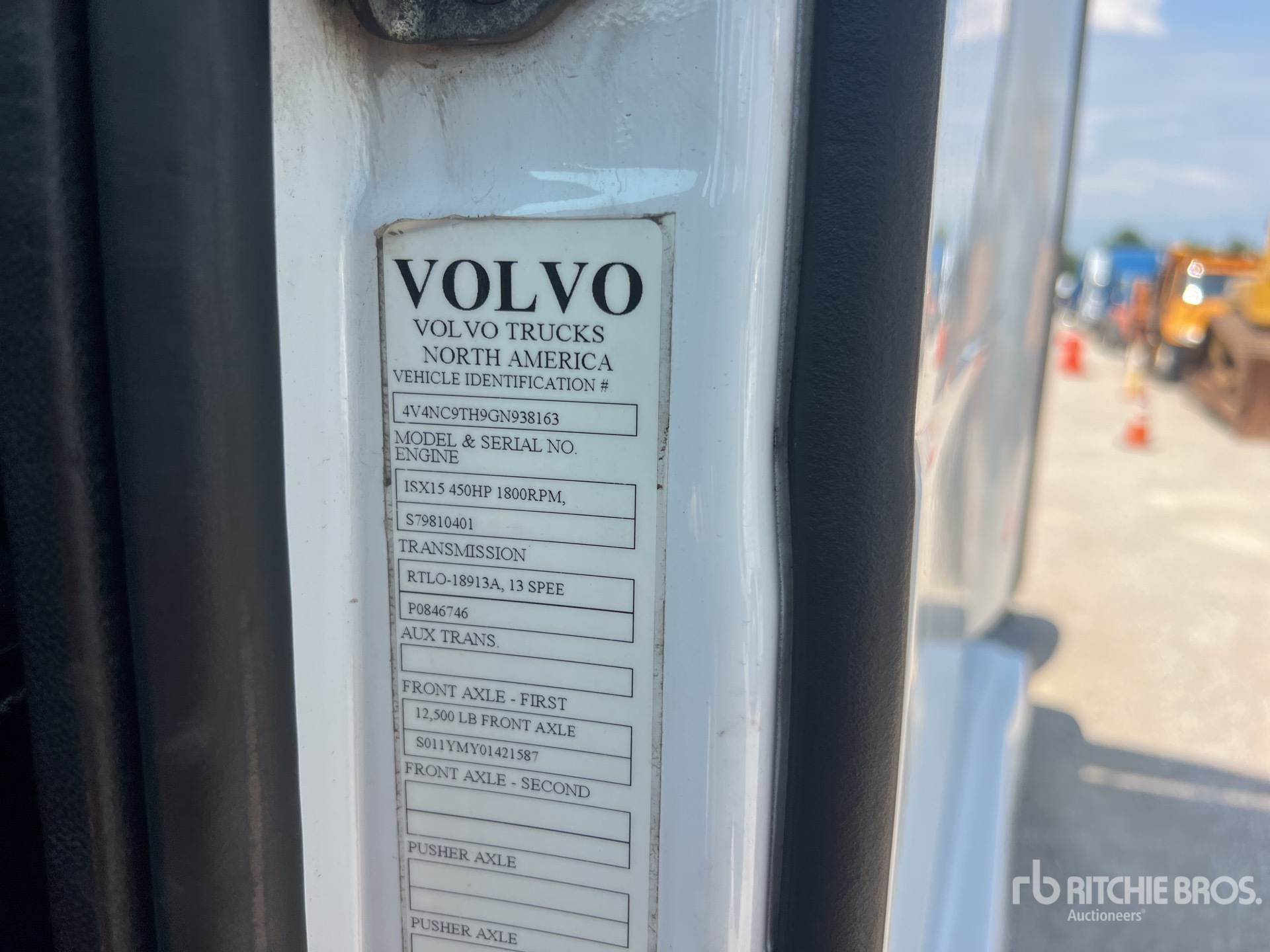2016 Volvo VNL