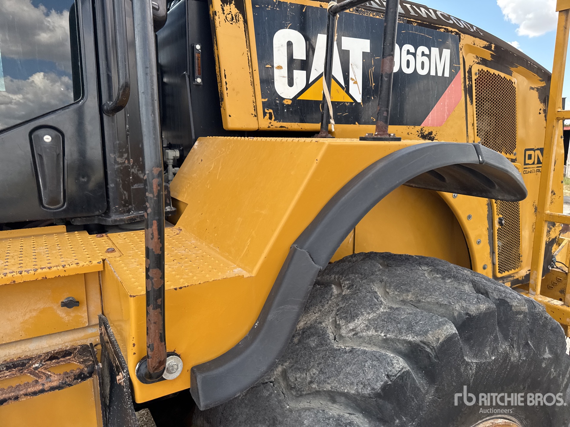 2016 Caterpillar 966M
