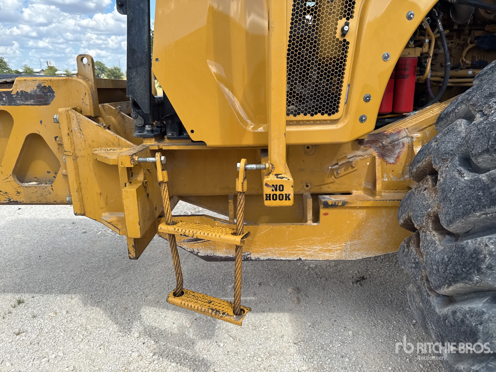 2016 Caterpillar 966M