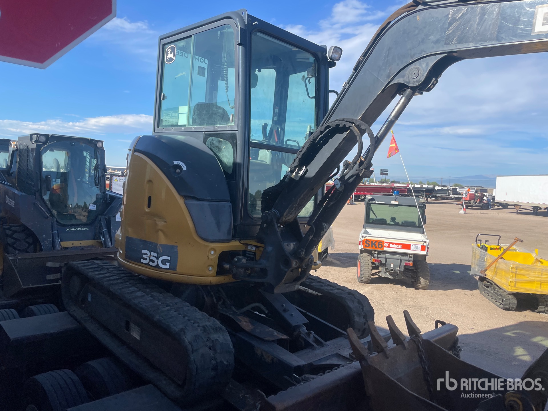 2019 John Deere 35G