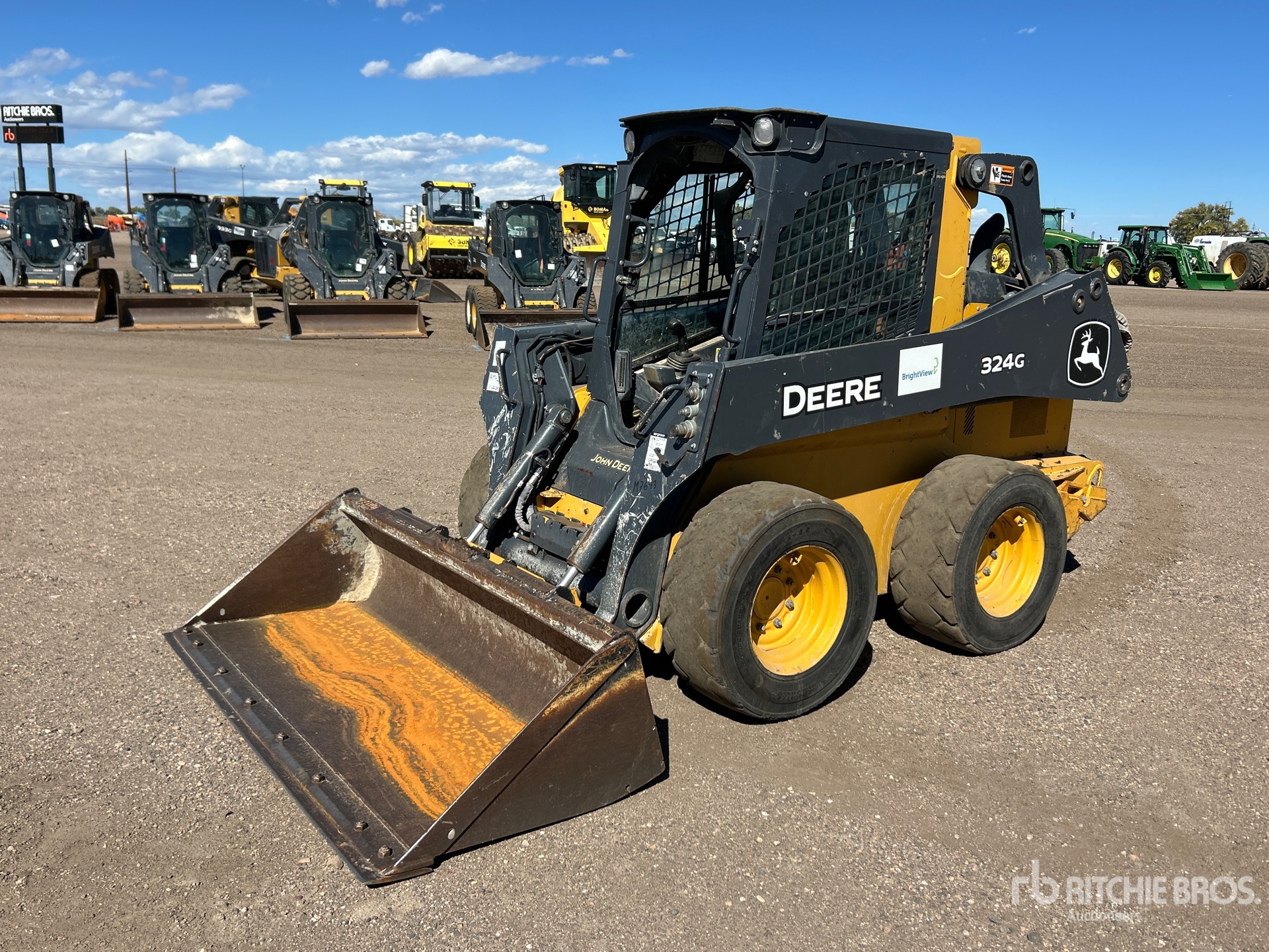Photo of 2021 John Deere 324G