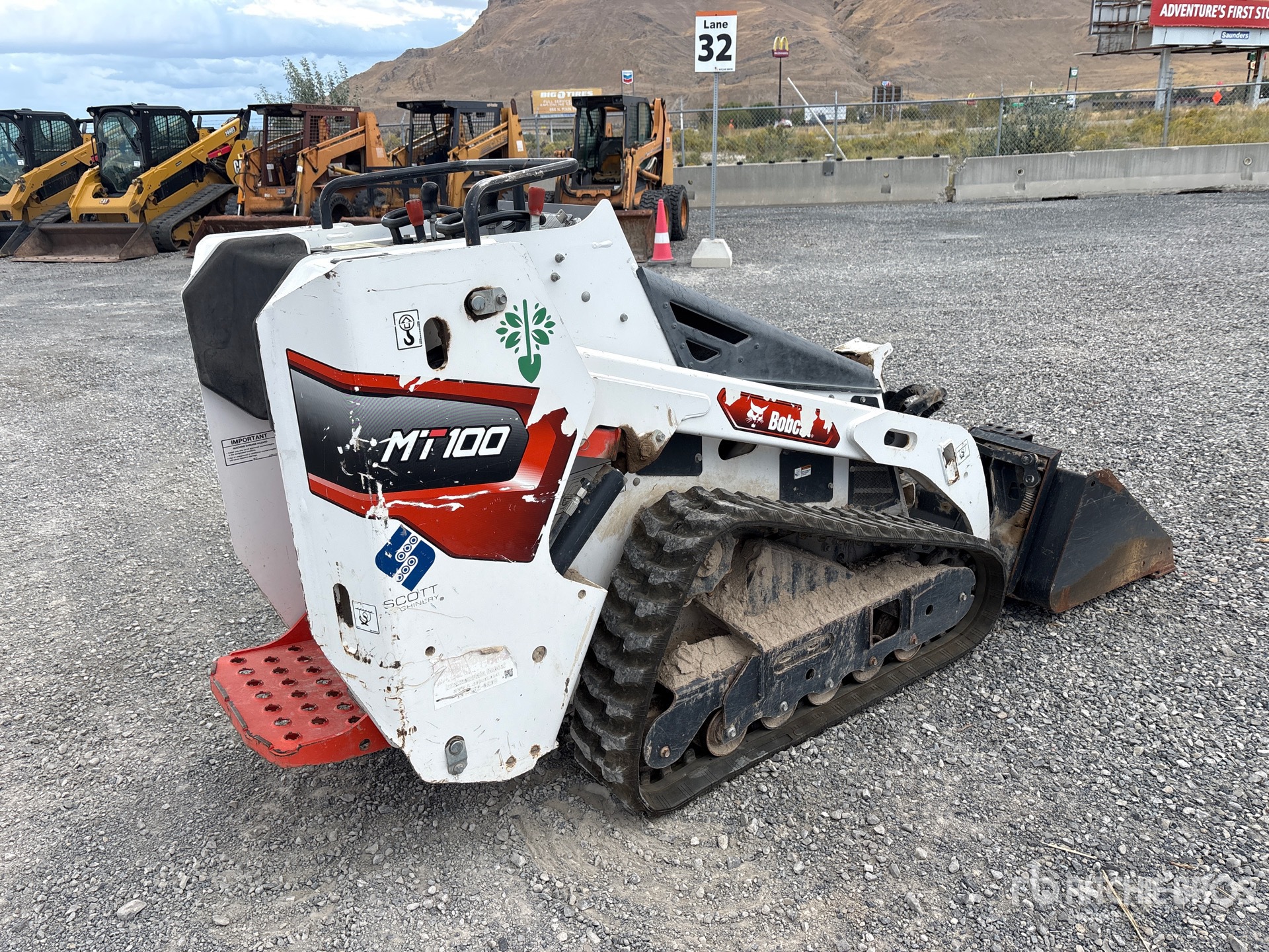 2021 Bobcat MT100