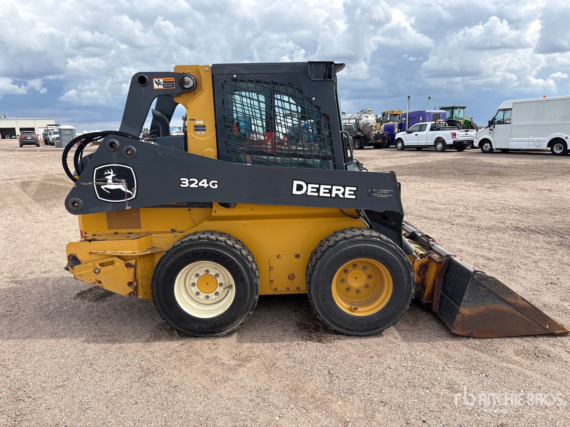 2020 John Deere 324G