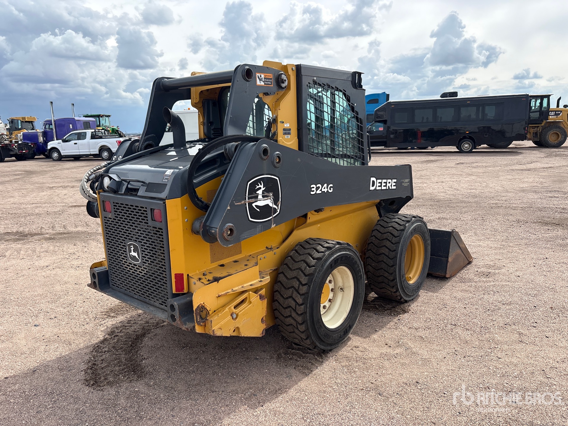 2020 John Deere 324G