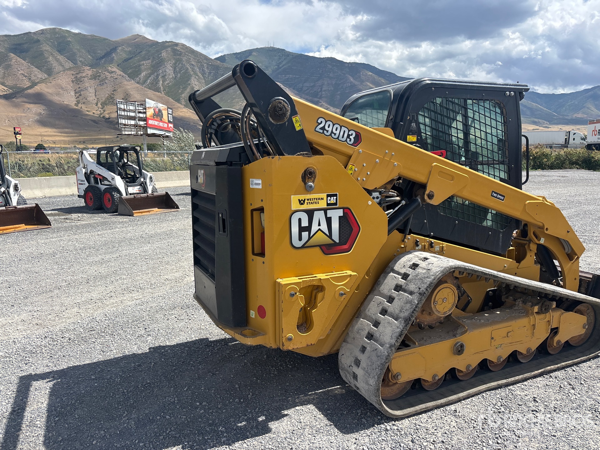 2022 Caterpillar 299D3