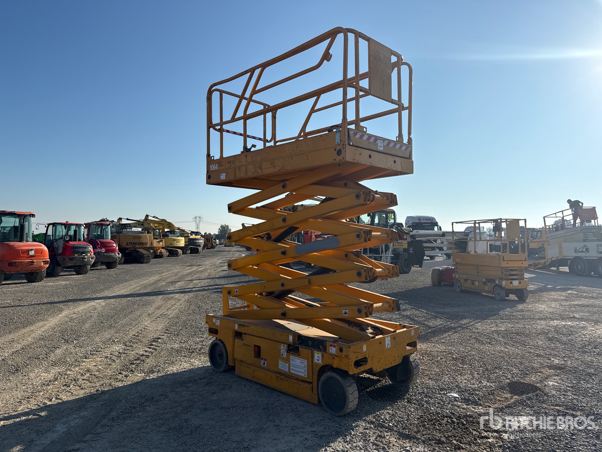 Photo of 2006 Haulotte COMPACT12