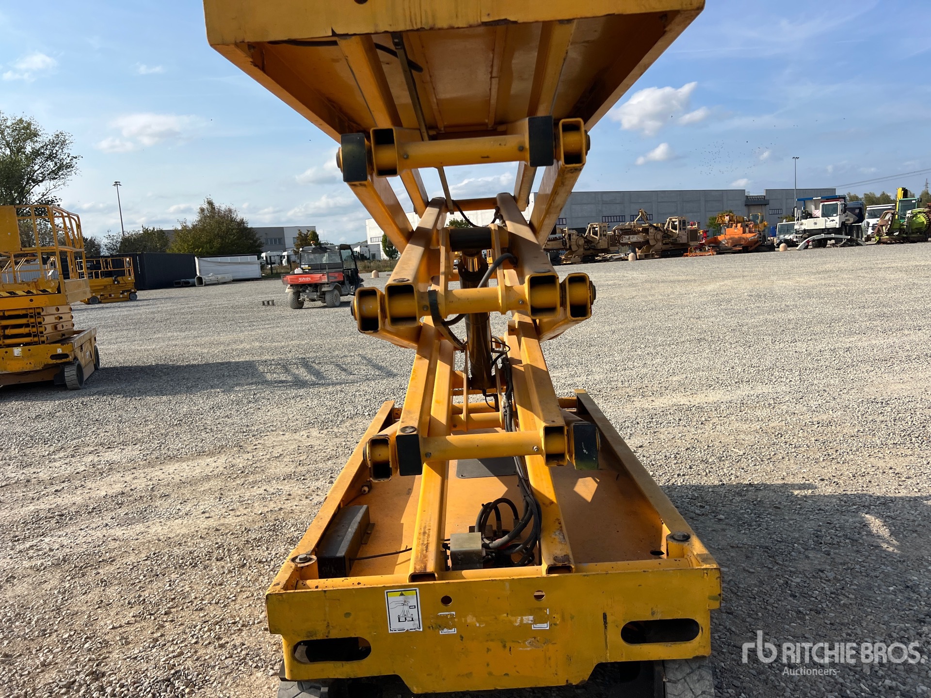 2006 Haulotte COMPACT 10