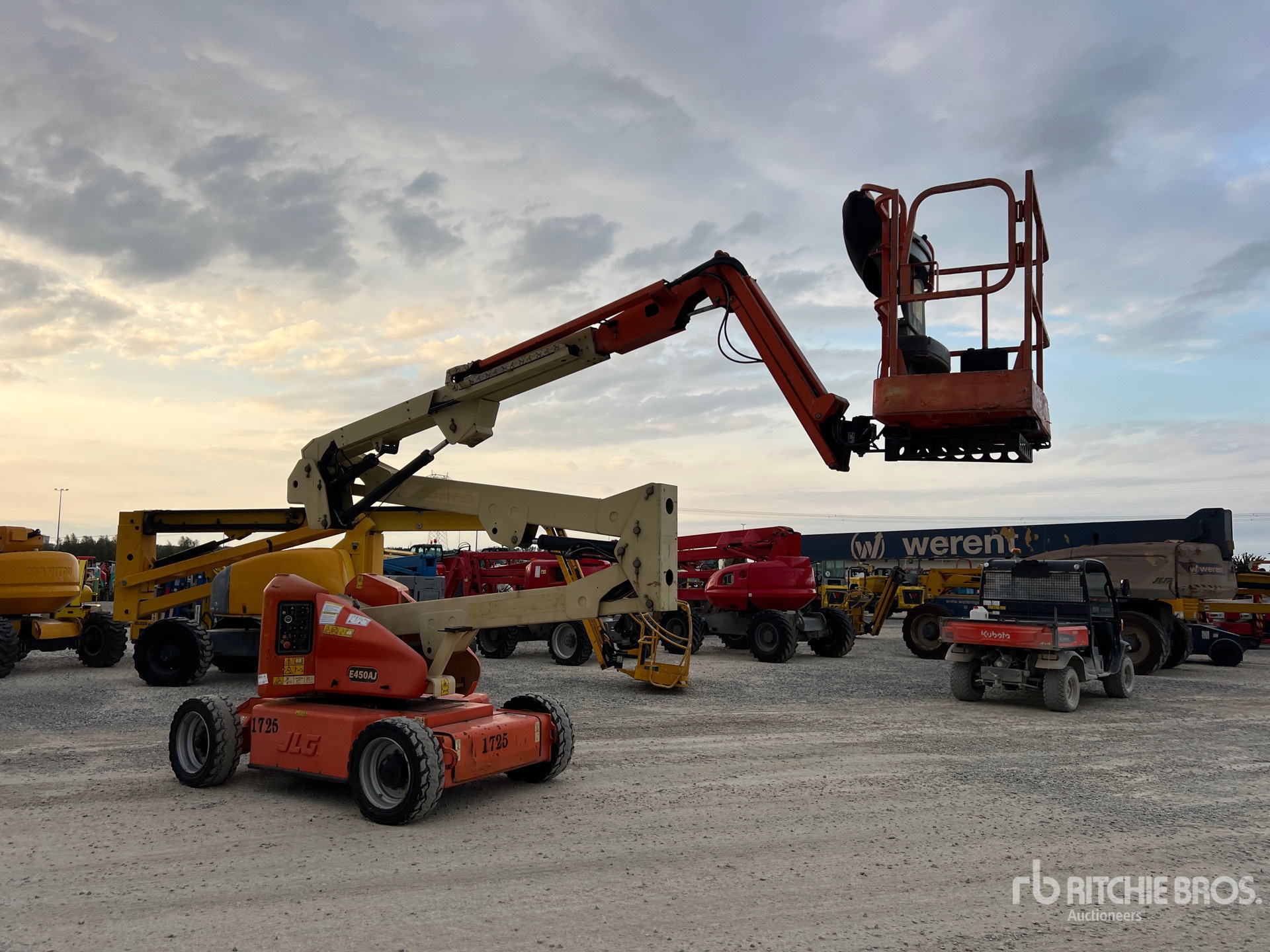 2008 JLG E450AJ