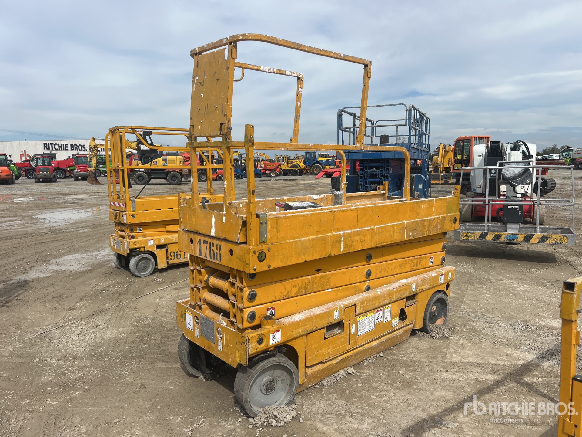2007 Haulotte COMPACT 10N