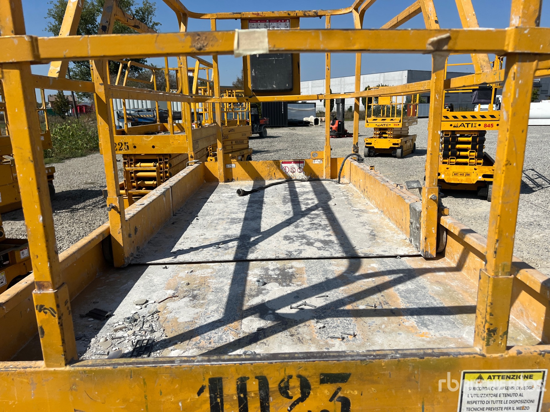 2006 Haulotte COMPACT 10