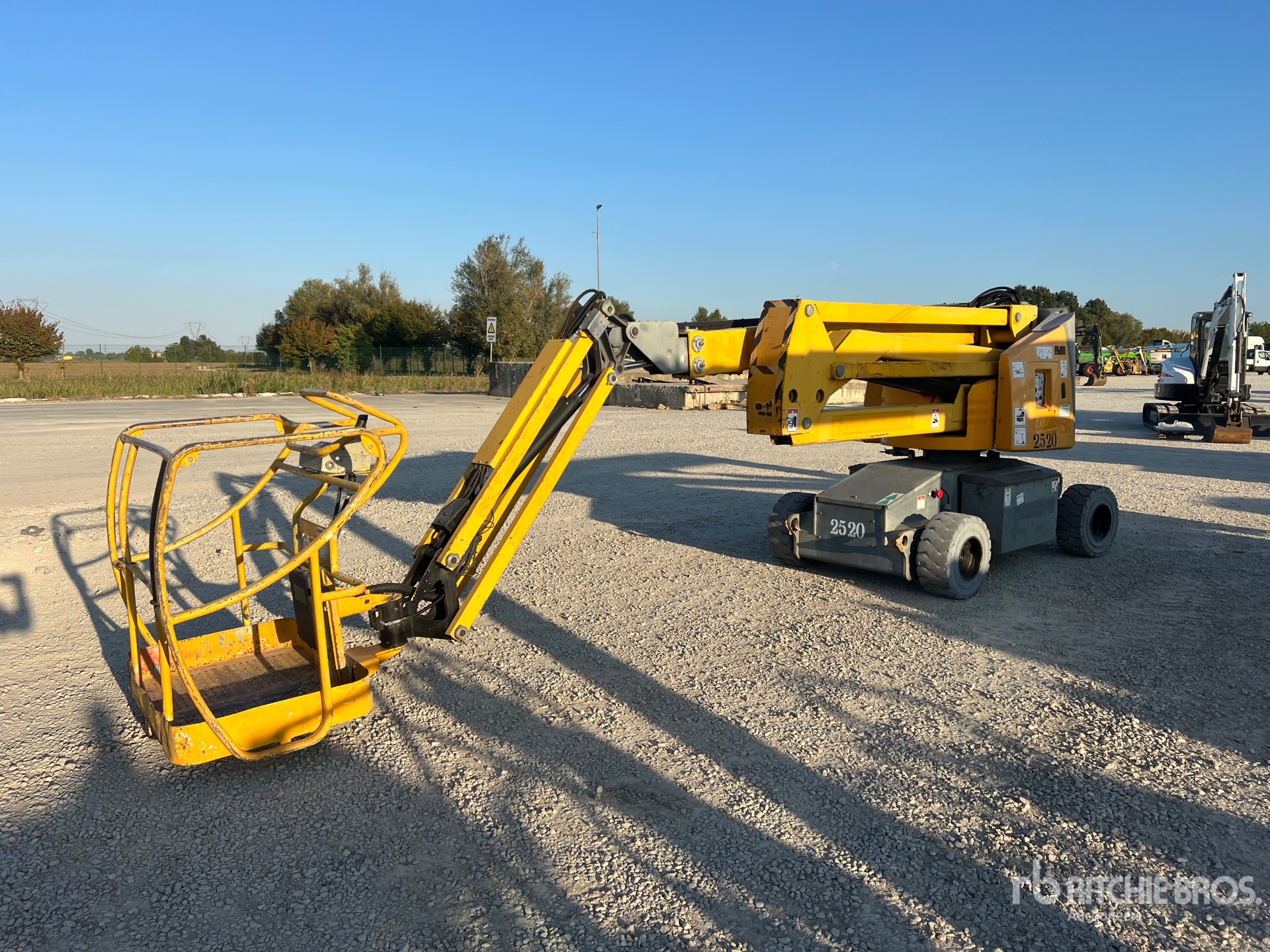 2009 Haulotte HA15IP