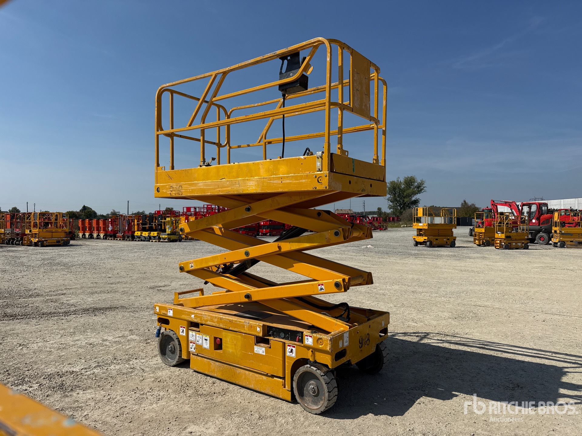 Photo of 2006 Haulotte COMPACT 8W