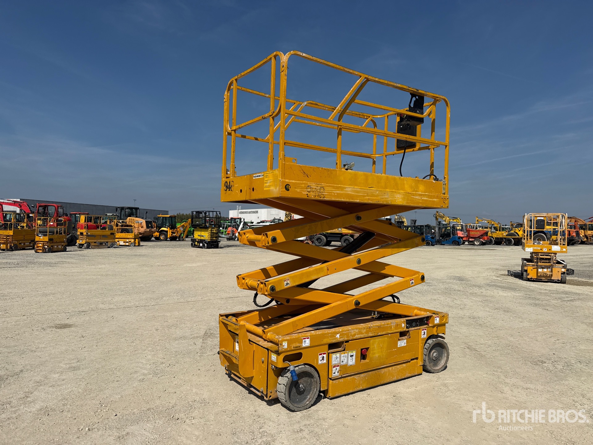 2006 Haulotte COMPACT 8W