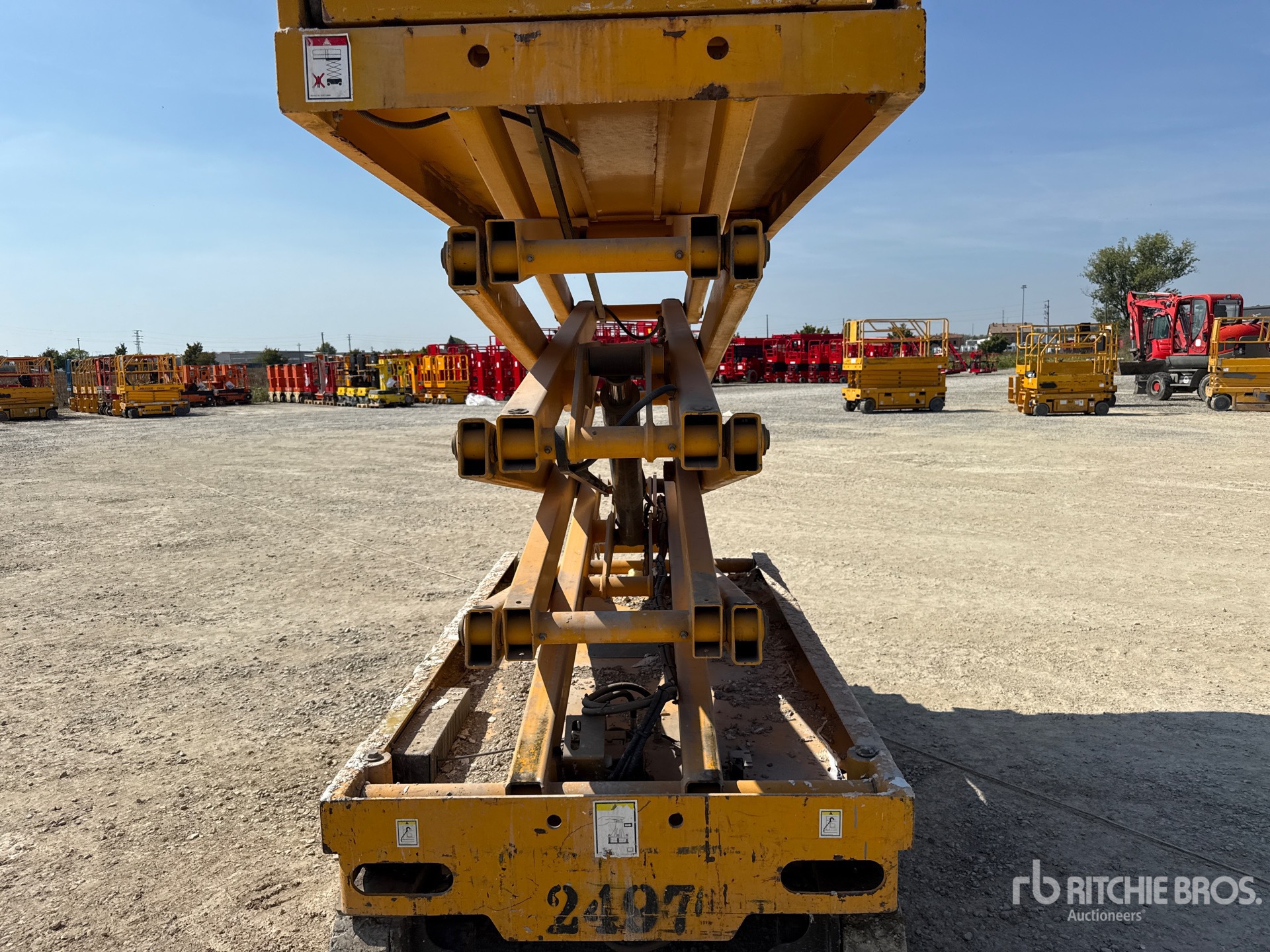 2009 Haulotte COMPACT 10