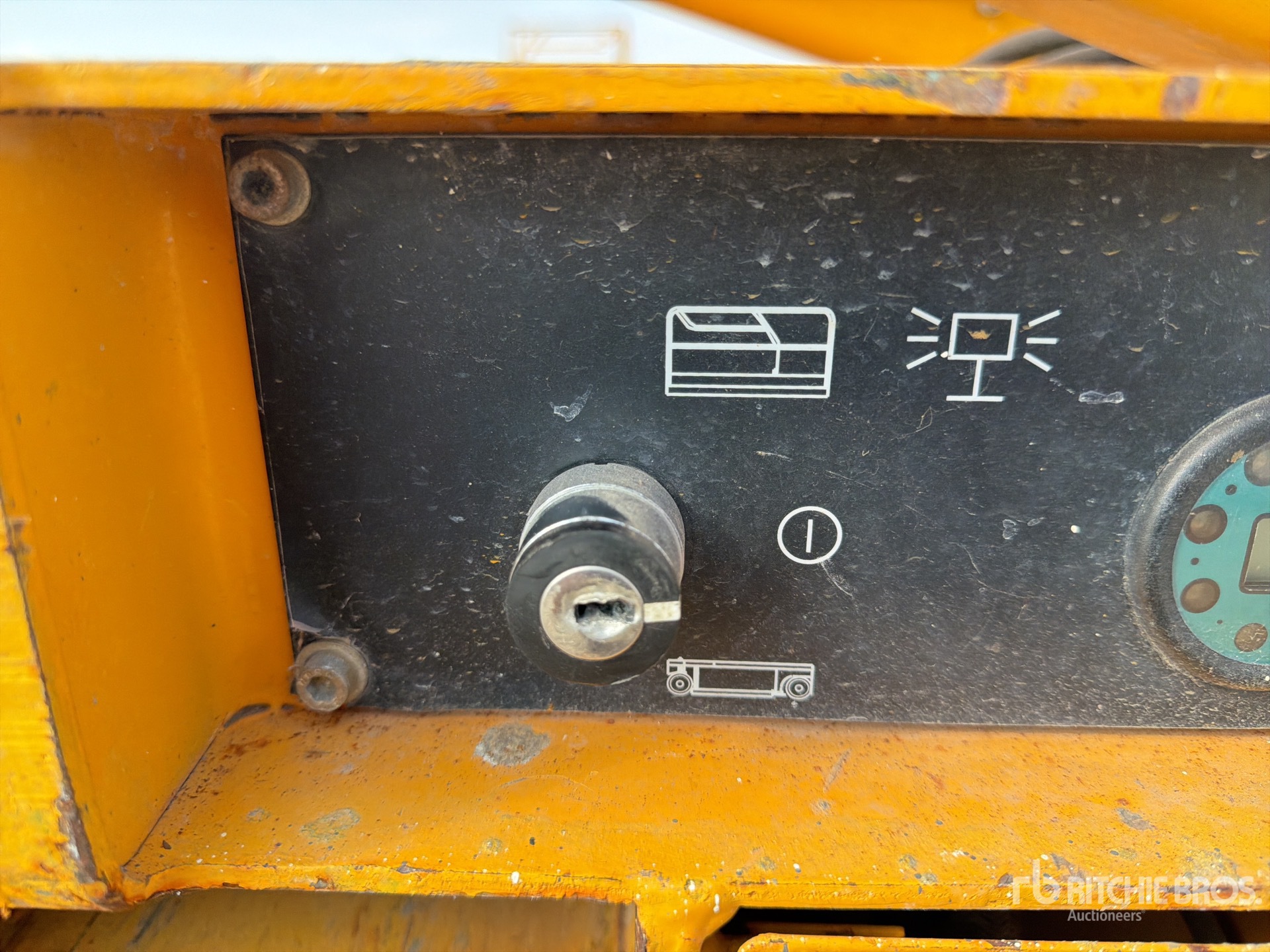 2007 Haulotte COMPACT 10N