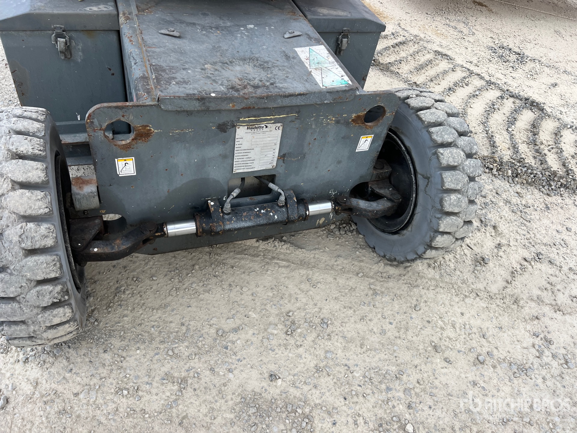 2008 Haulotte HA12IP