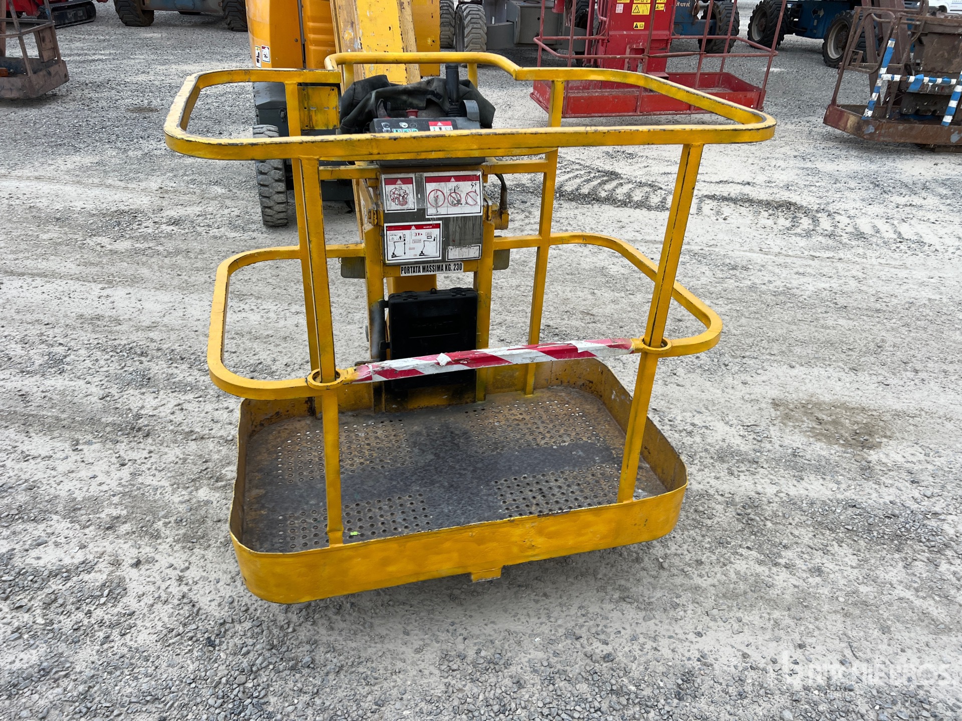 2008 Haulotte HA12IP