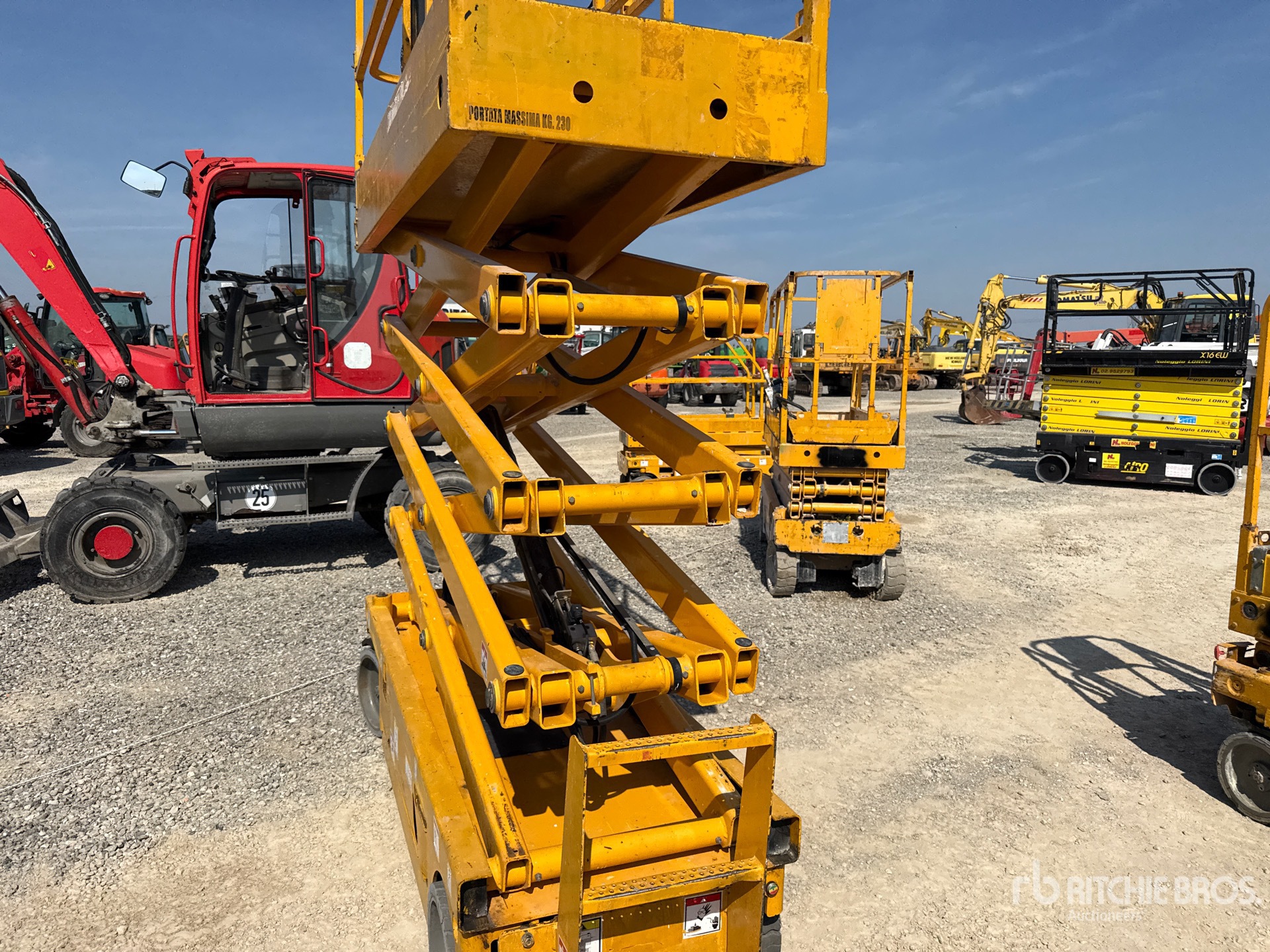 2006 Haulotte COMPACT 10N