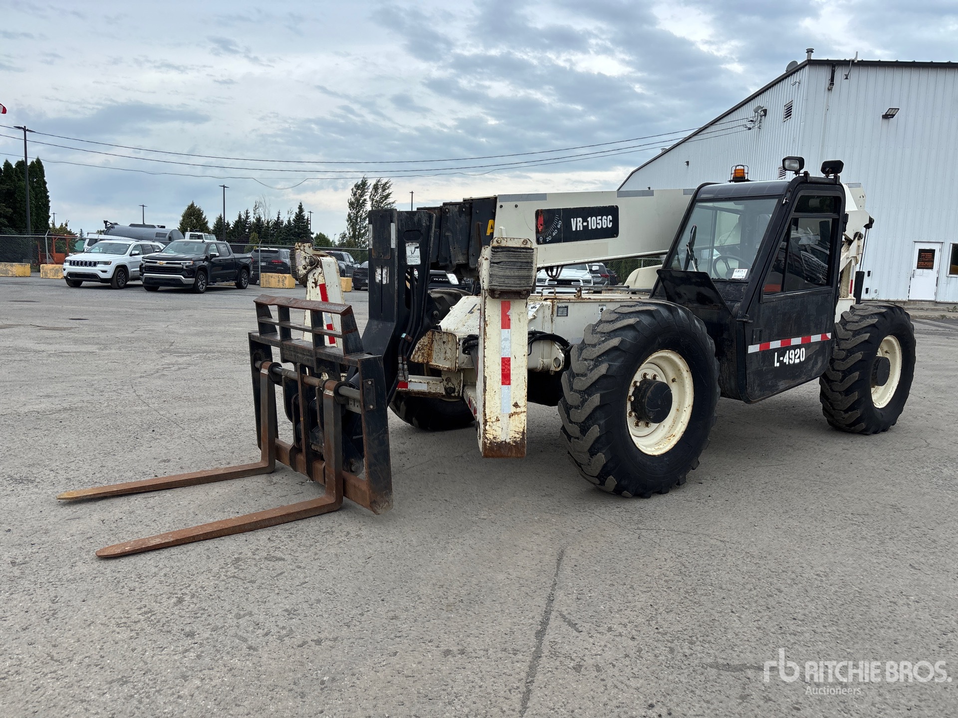 Photo of 2005 Ingersoll Rand VR1056C