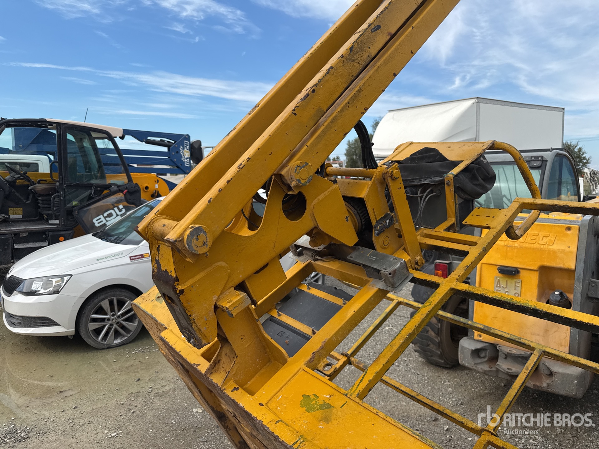 2008 Haulotte HA18PX