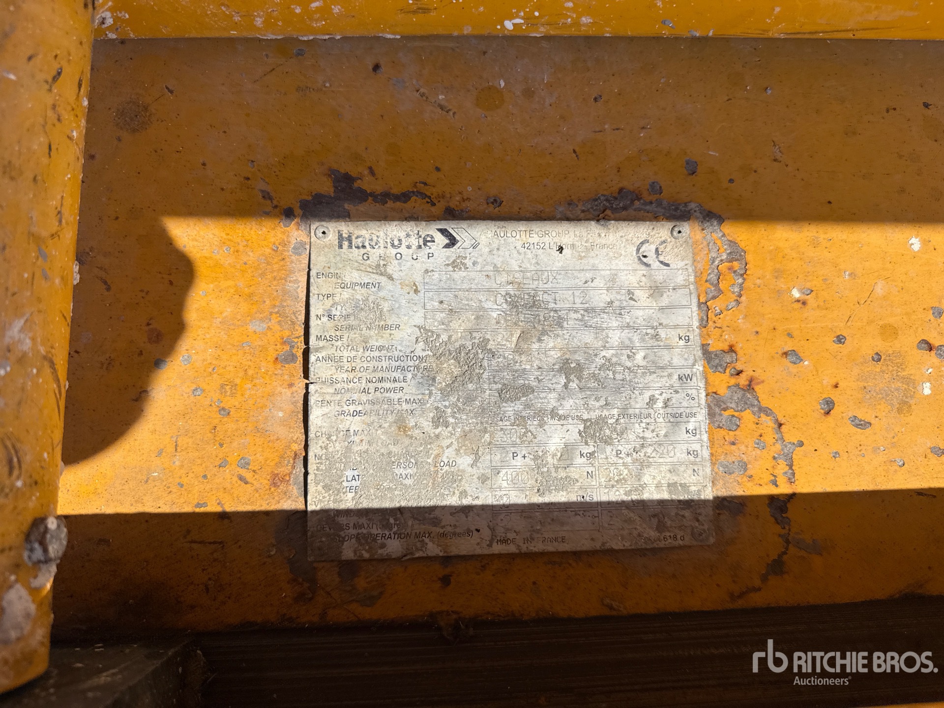 2014 Haulotte COMPACT12