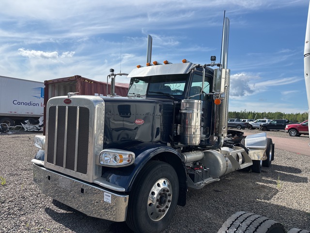 2022 Peterbilt 389 6x4 T/A Sleeper Truck Tractor 2022 Peterbilt 389 6x4 T/A Sleeper Truck Tractor