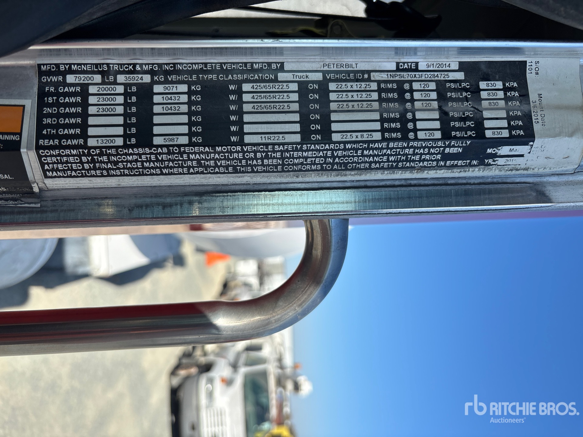2015 Peterbilt 365