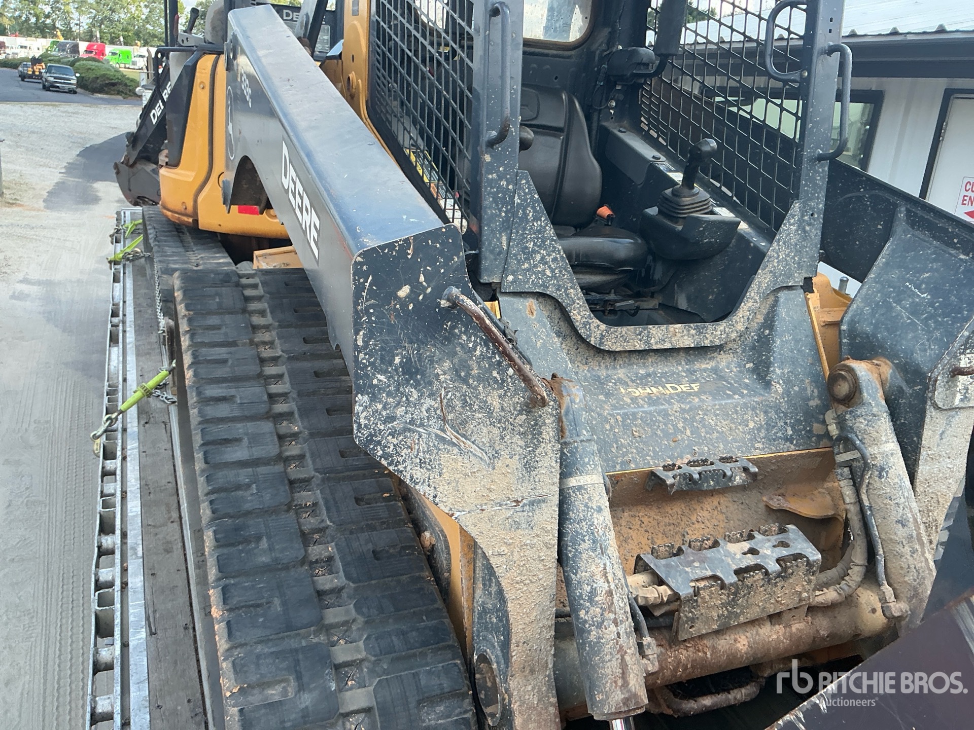 Photo of 2020 John Deere 333G