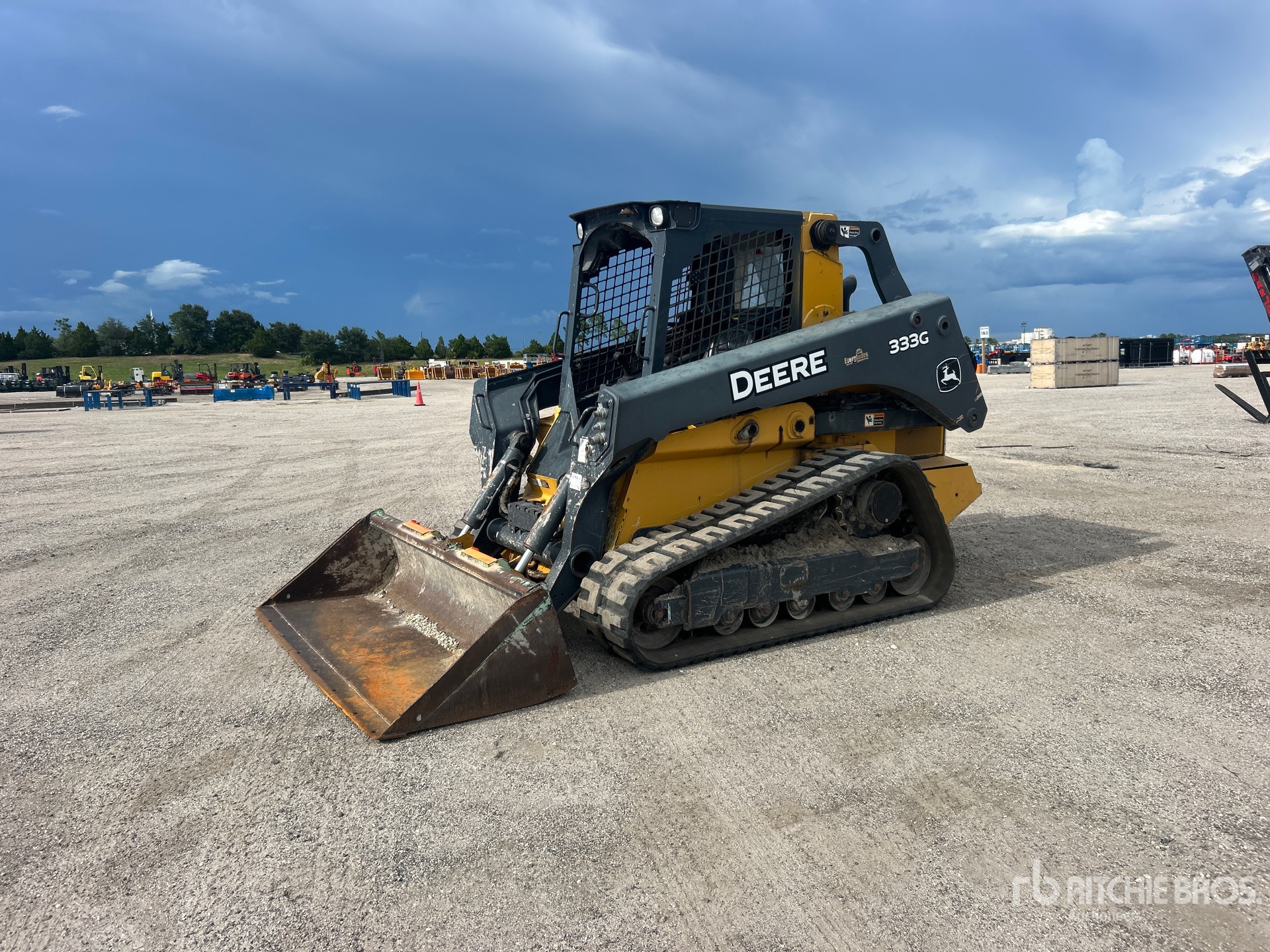 Photo of 2019 John Deere 333G