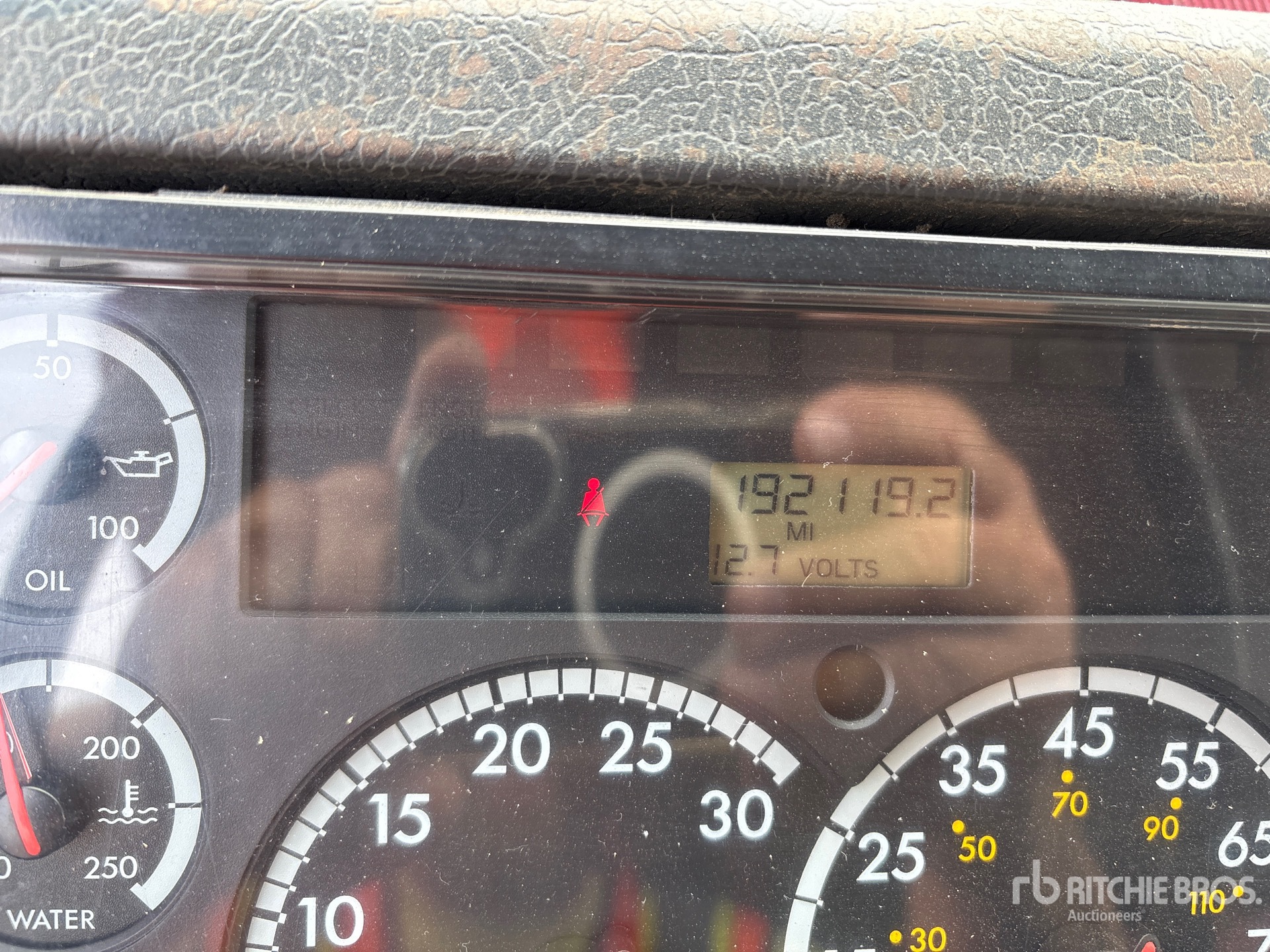 2001 Freightliner FL70