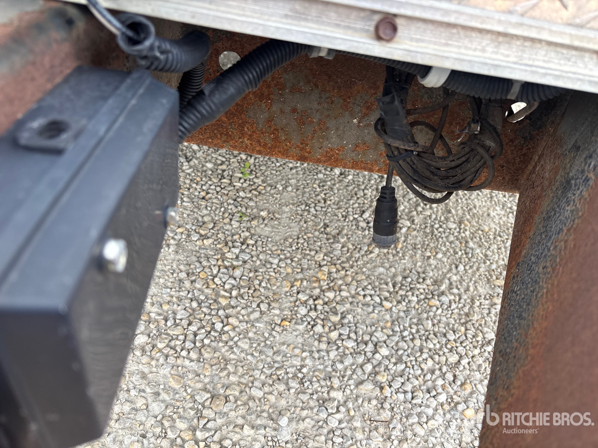 2015 Haulmark GH85X18WM