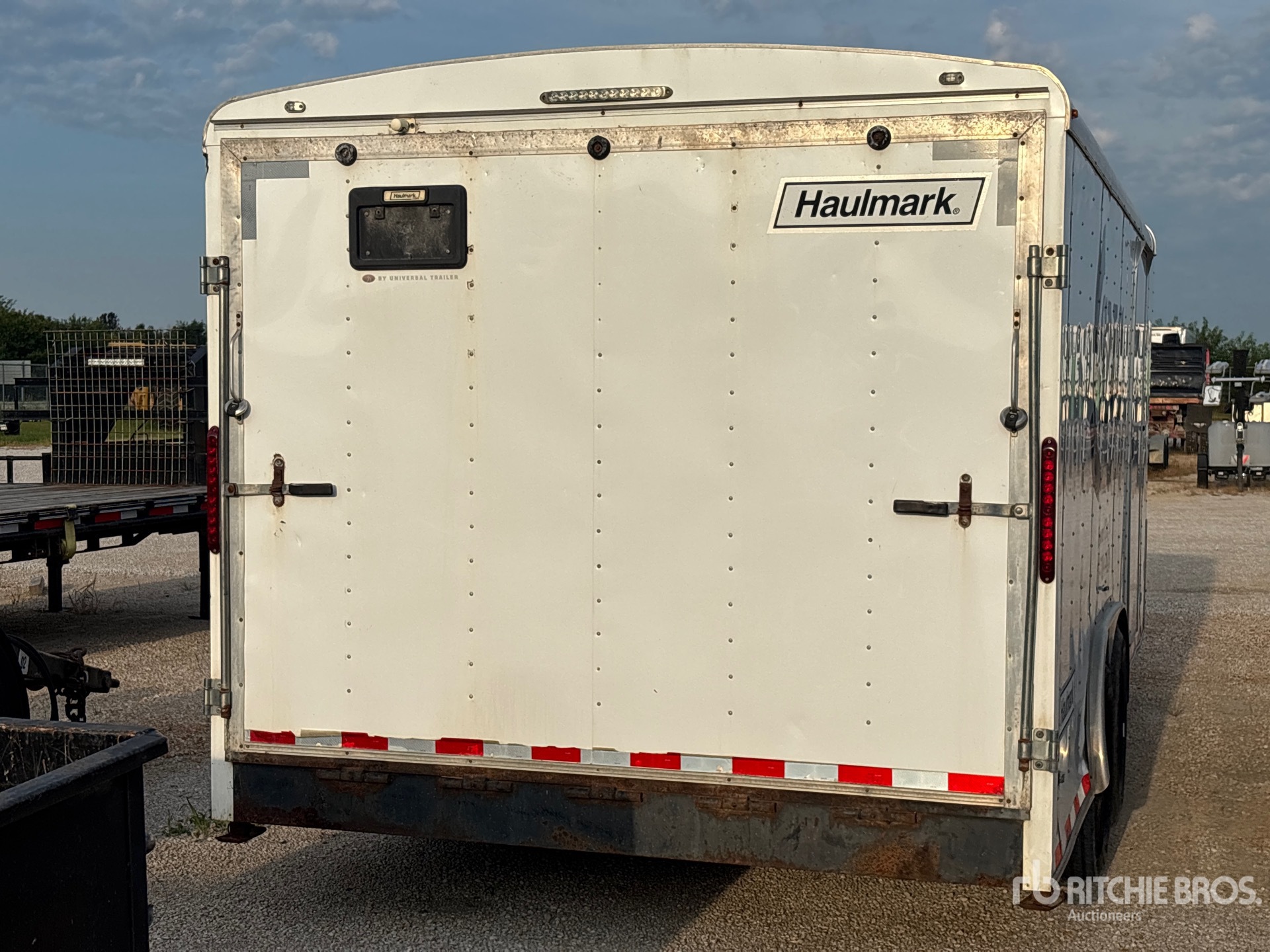 2015 Haulmark GH85X18WM