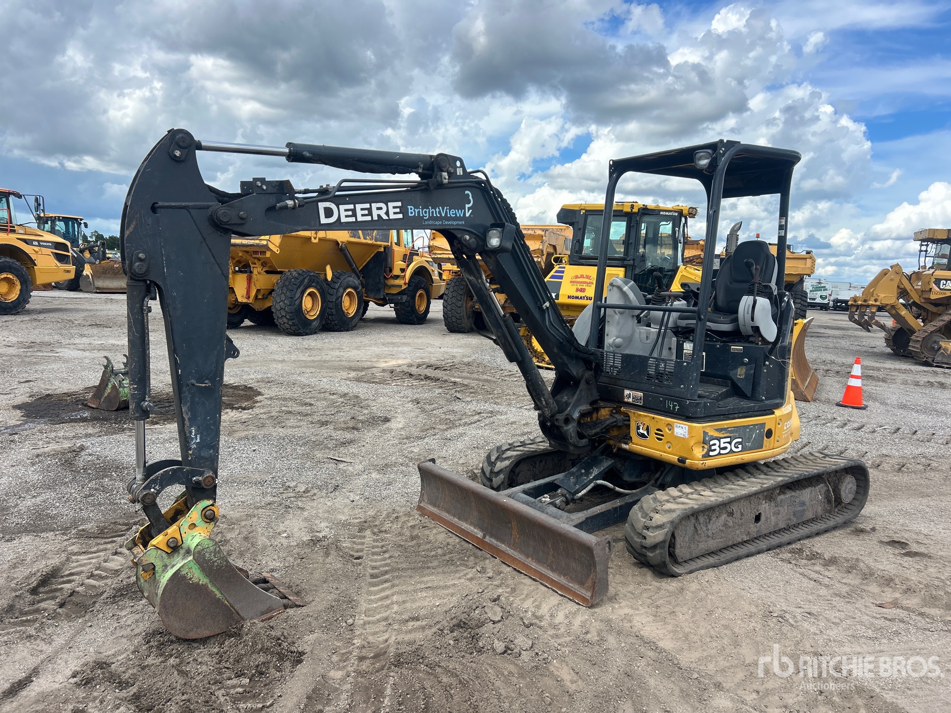 Photo of 2019 John Deere 35G