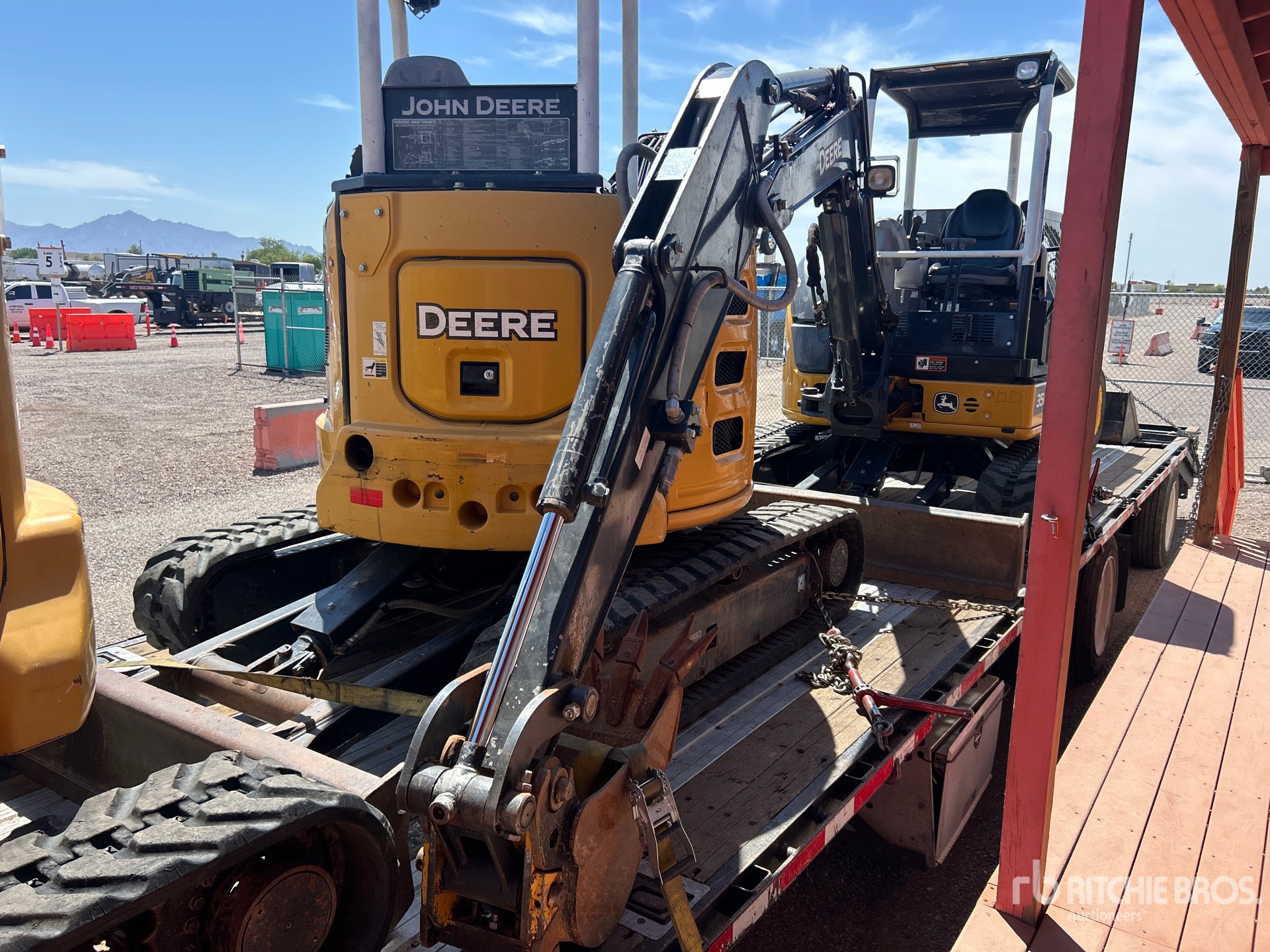 Photo of 2023 John Deere 35G