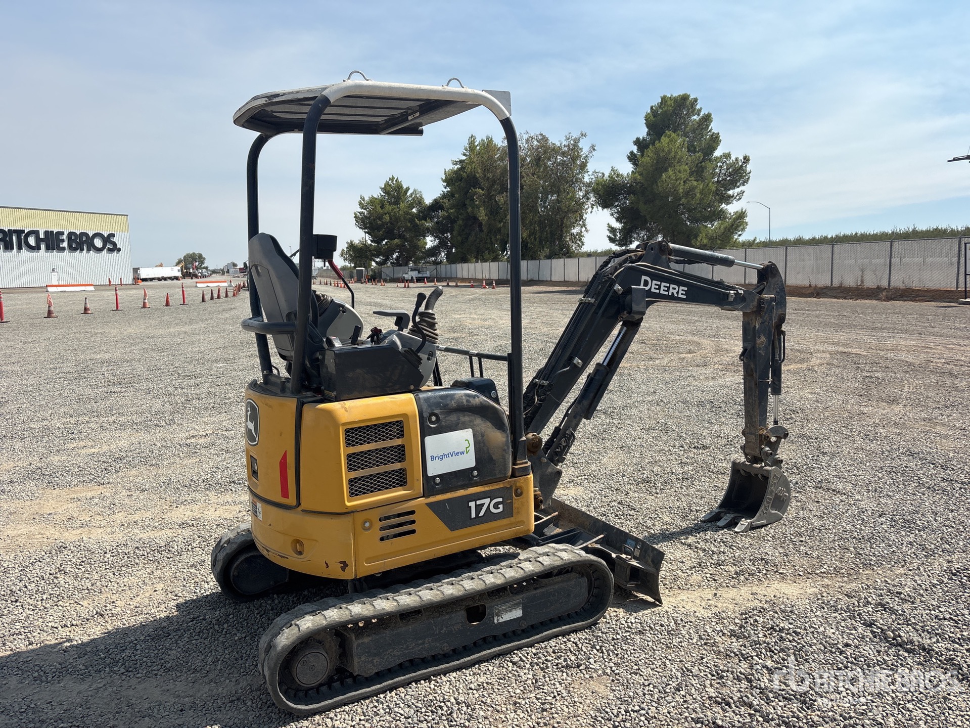 2021 John Deere 17G