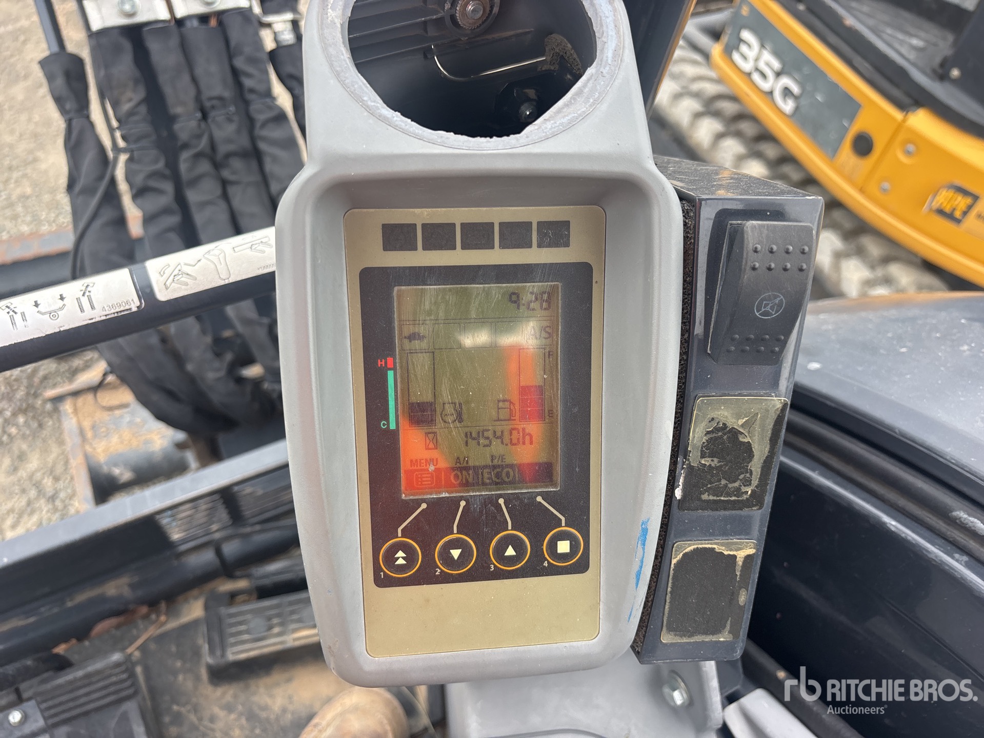 2021 John Deere 35G