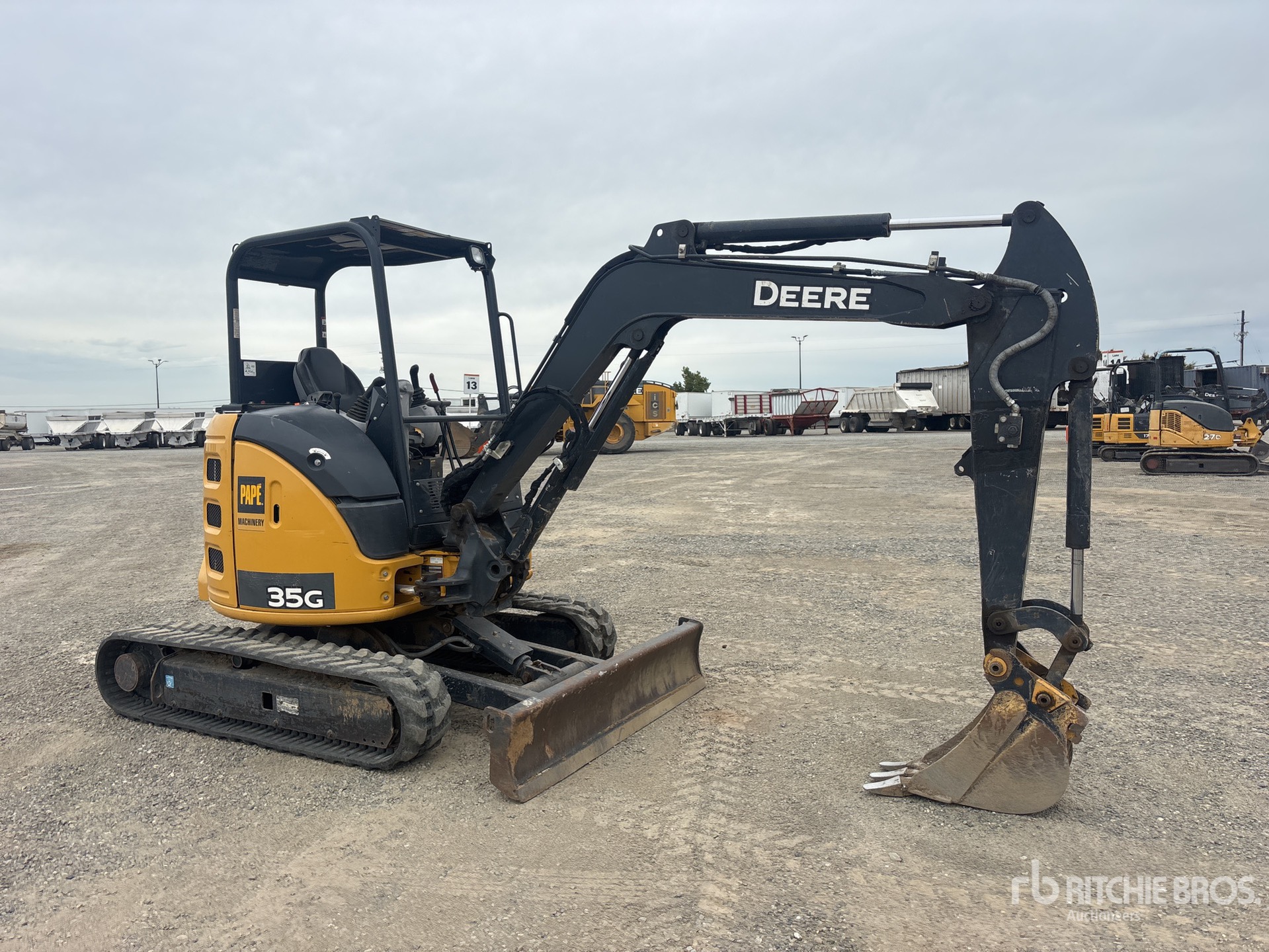 2019 John Deere 35G