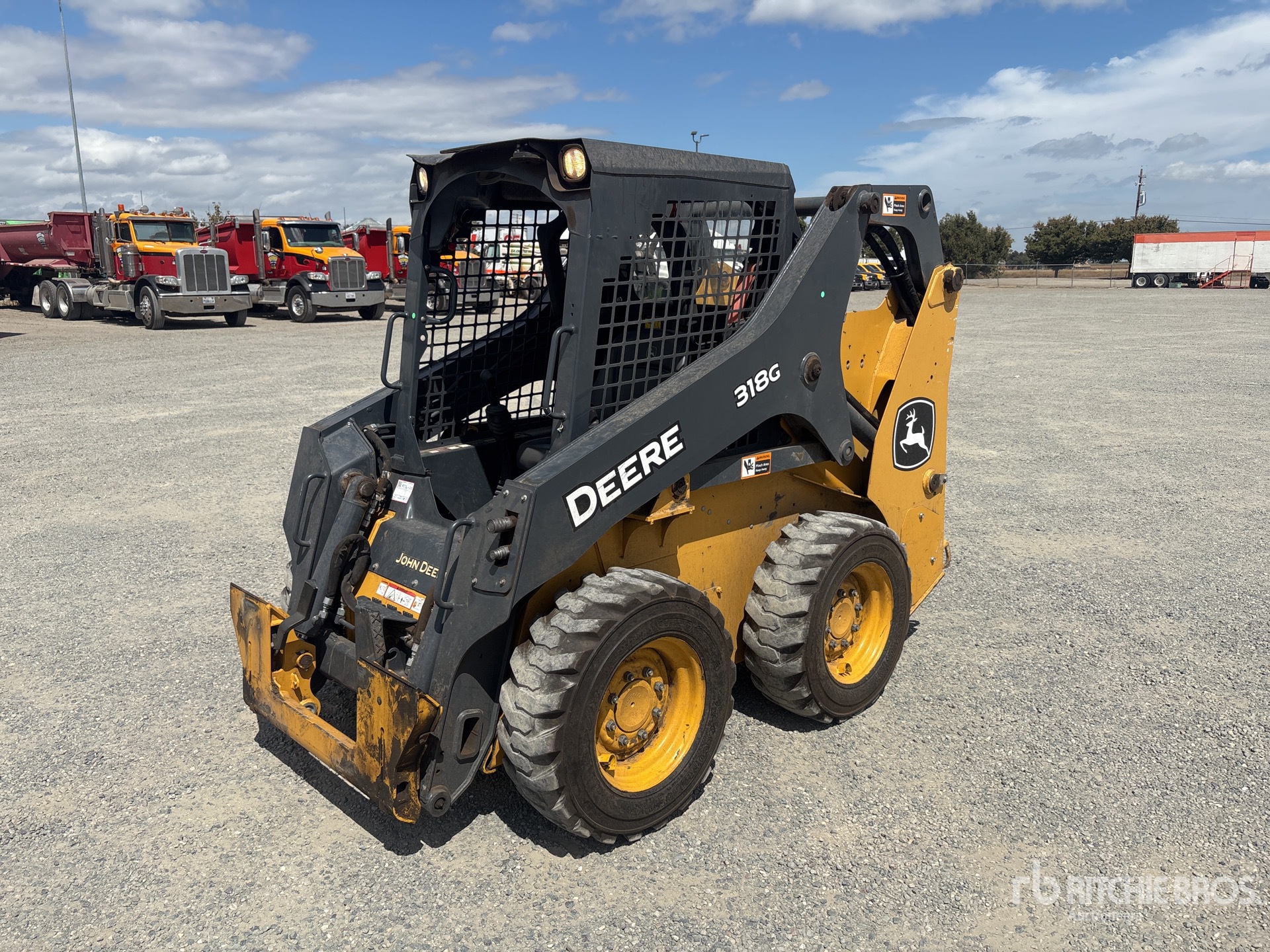 Photo of 2021 John Deere 318G