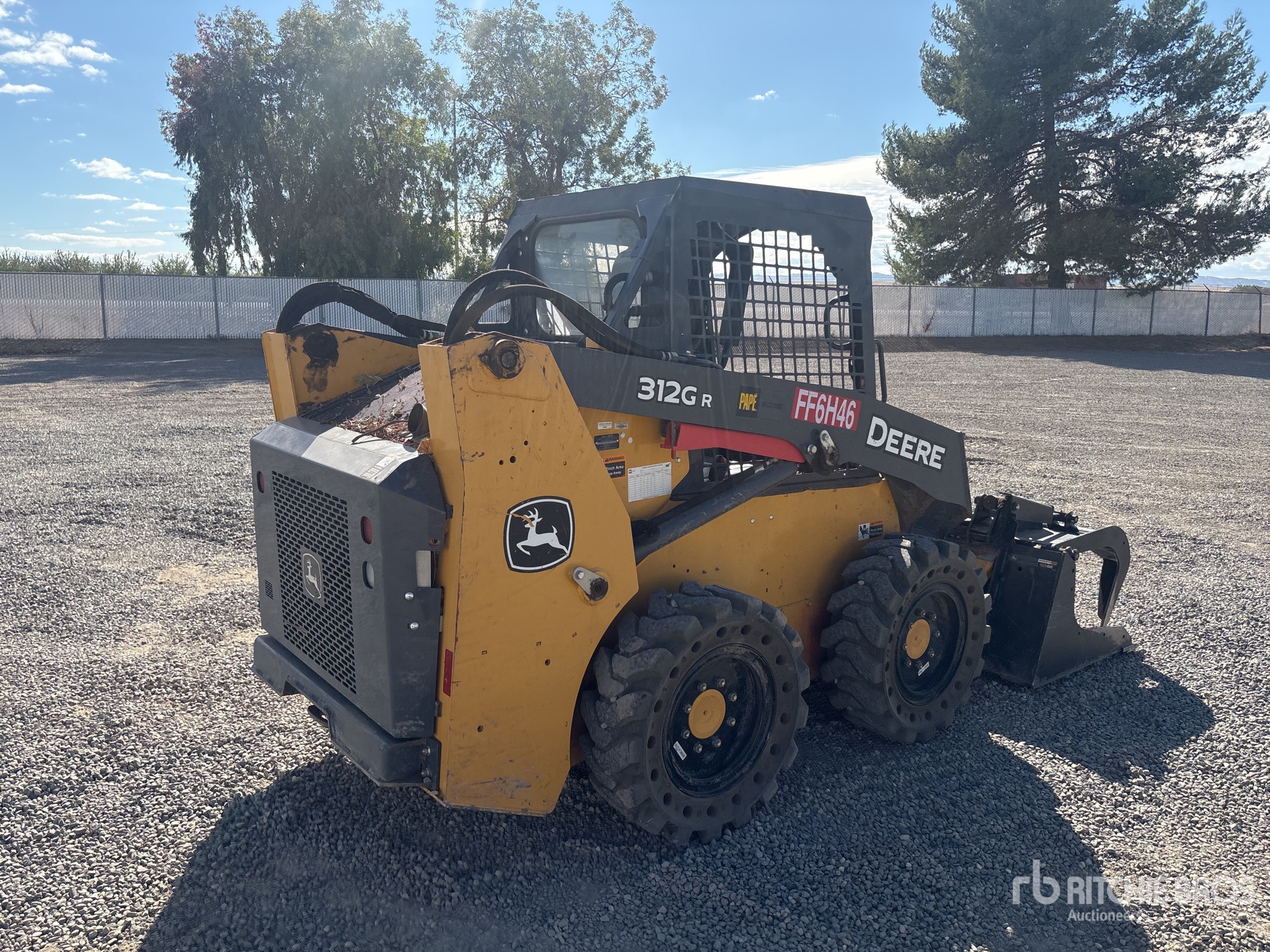 2019 John Deere 312GR