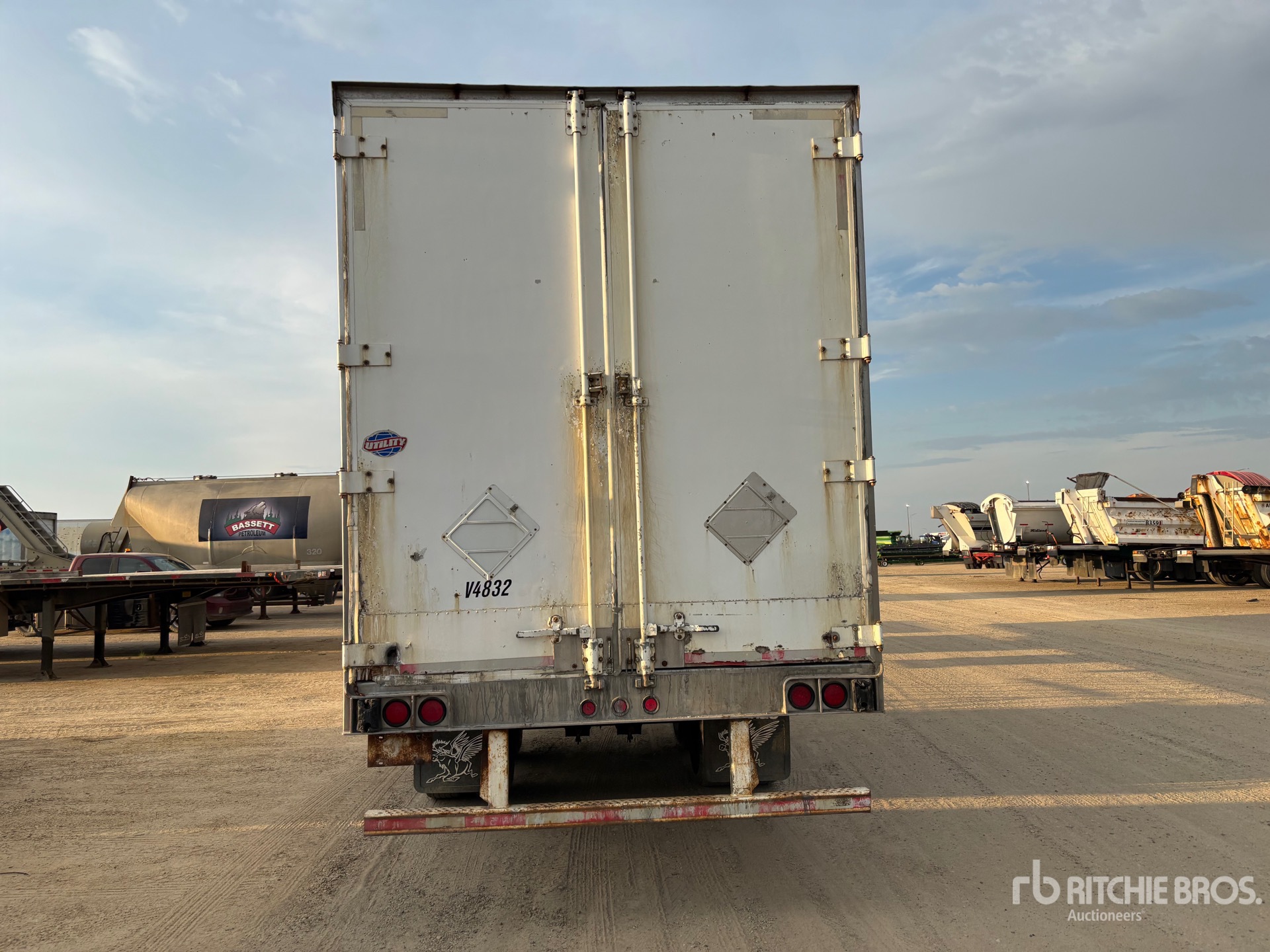 1998 Utility 48 FT X 102 IN T/A