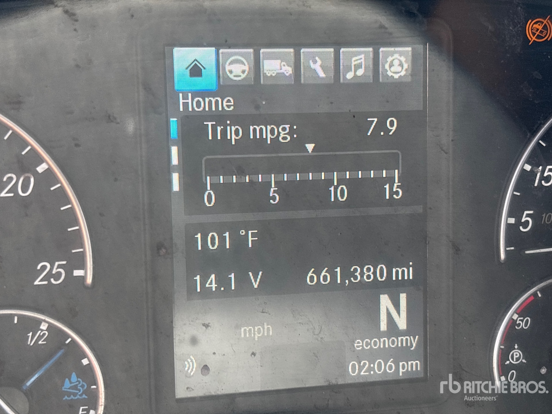 2019 Freightliner CASCADIA 126