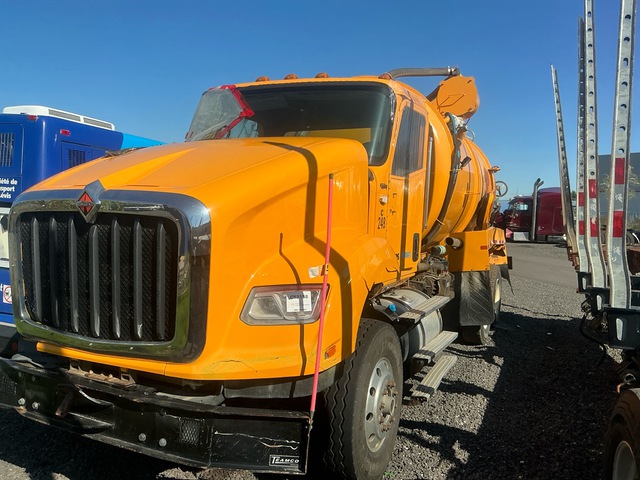Teamco on 2019 International HX620 6x4 Vacuum Tanker Truck